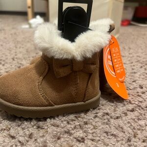 Wonder Nation Tan Kids Boots with Faux Fur